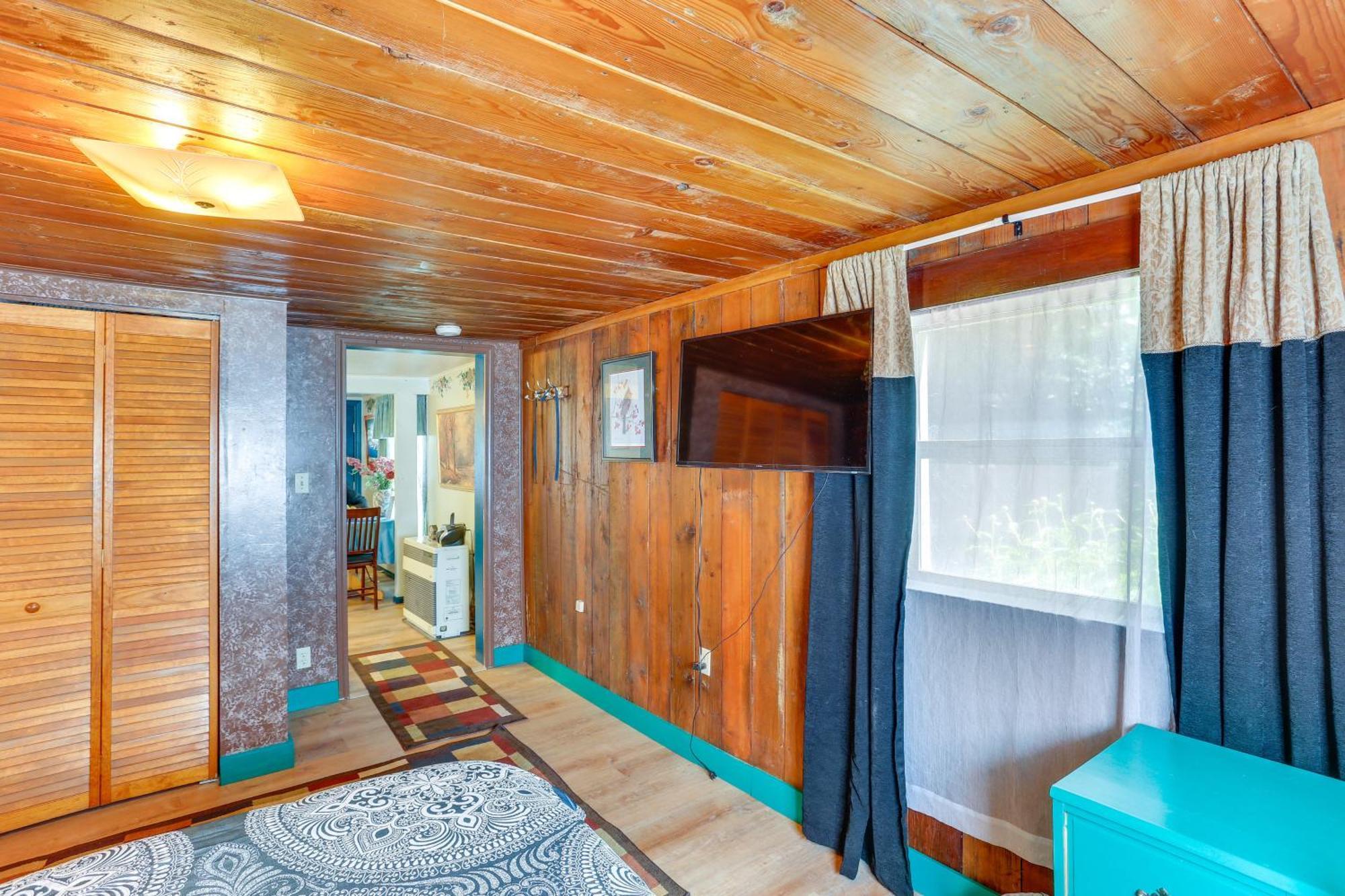 Dunsmuir Apartment About 17 Mi To Mt Shasta Ski Park! Ngoại thất bức ảnh